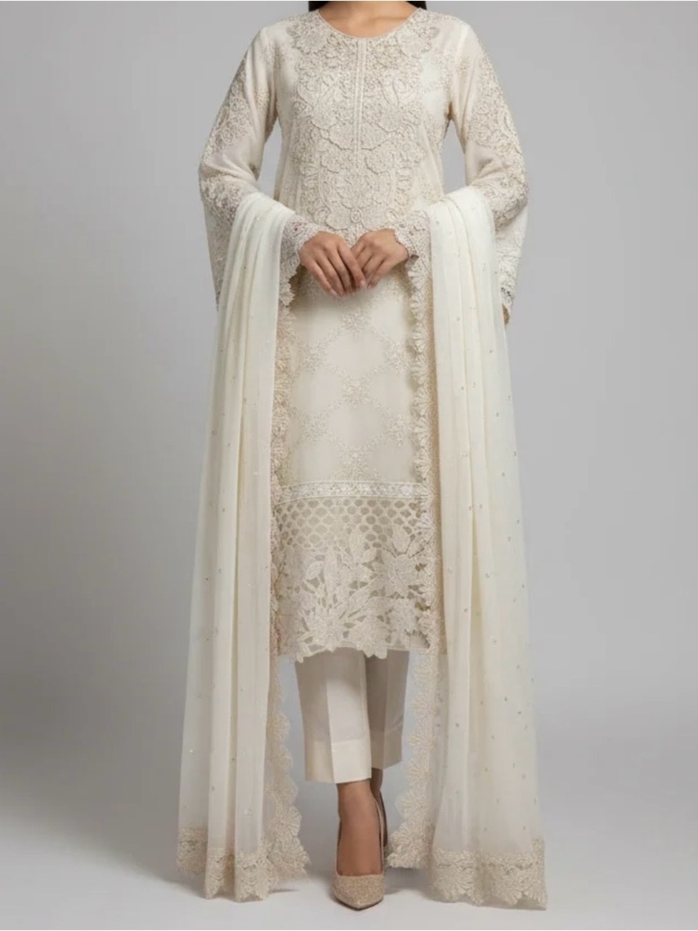 Pakistani Indian Women’s 3-Piece Off-White Chiffon Shalwar Kameez Brand New